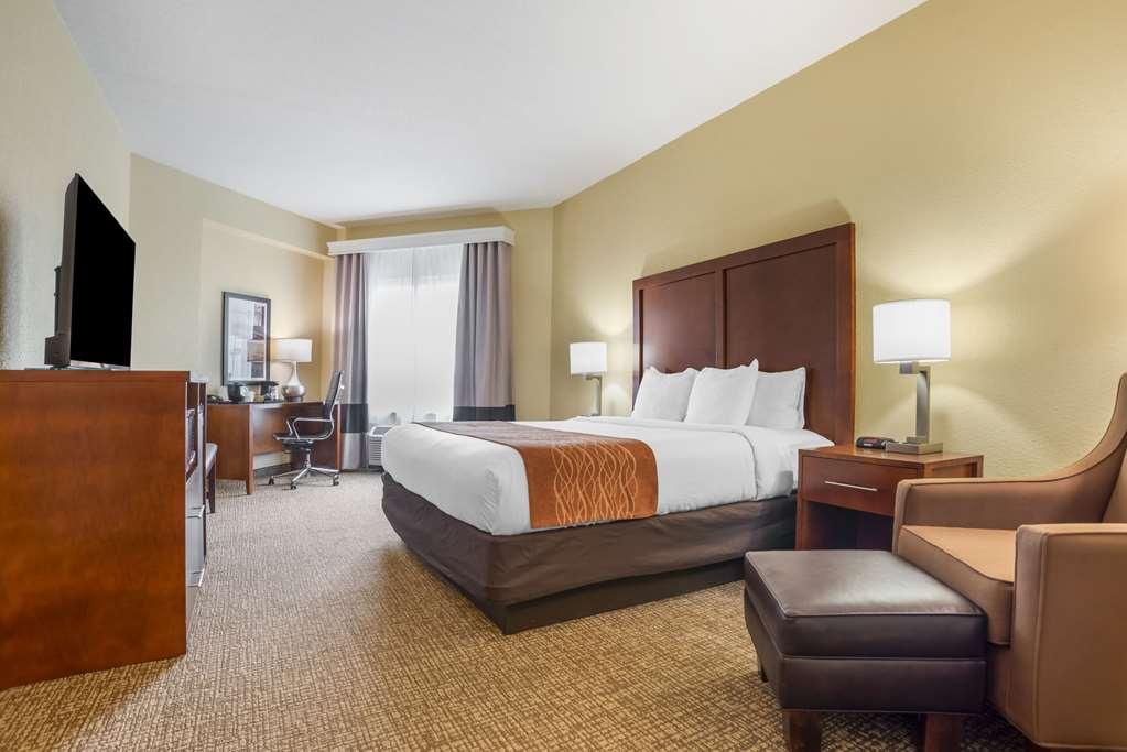 Comfort Inn & Suites Daphne Spanish Fort - Mobile East Room photo