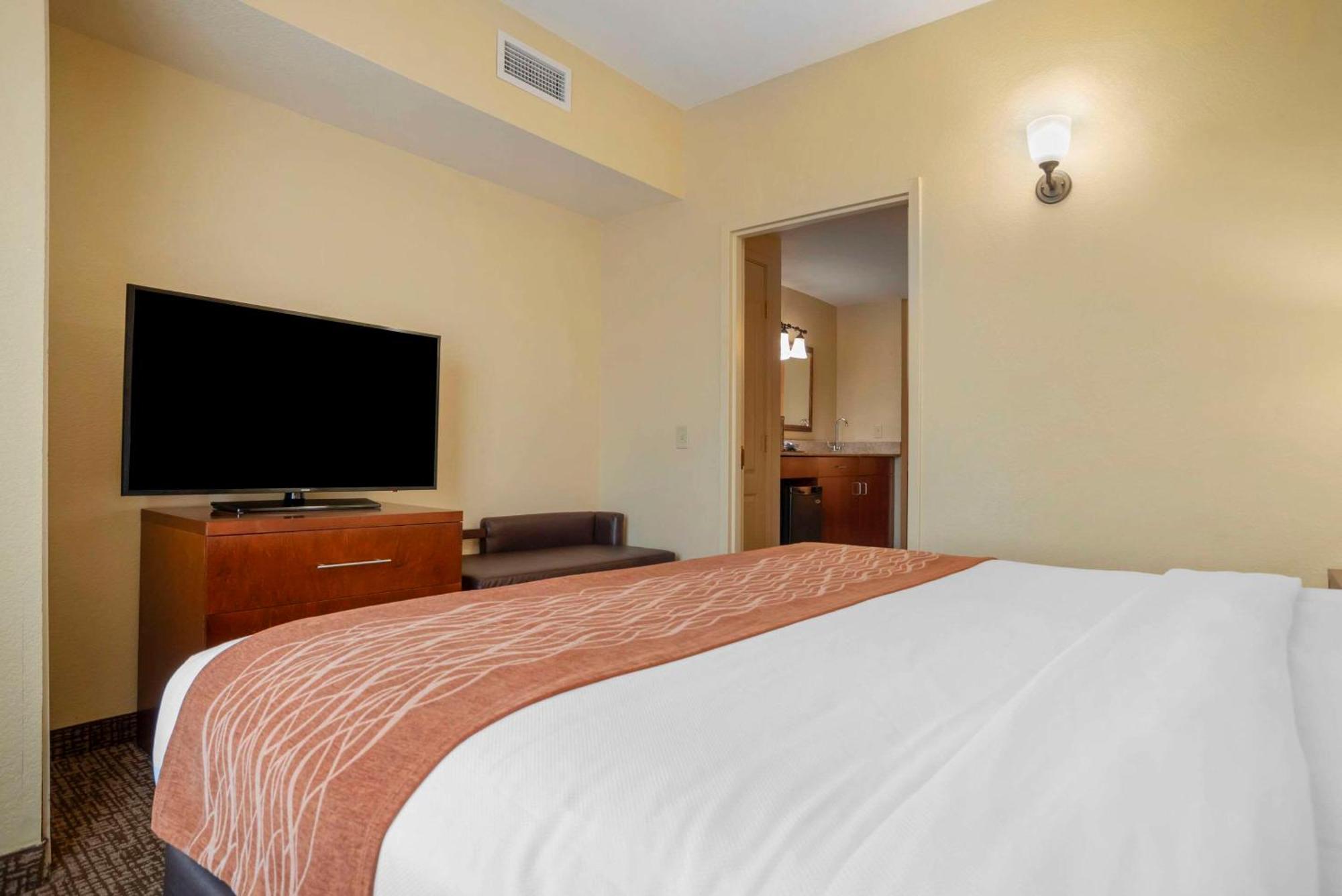 Comfort Inn & Suites Daphne Spanish Fort - Mobile East Exterior photo